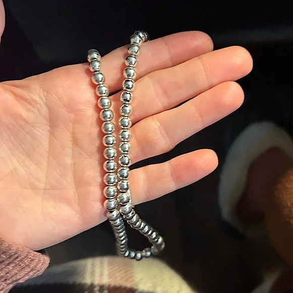 GIVENCHY silver ball necklace - Picture 3 of 5